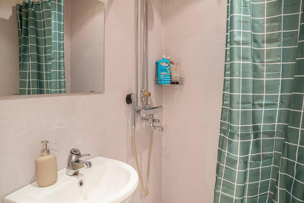 Apartment Arctic Downtown Dream: Cozy Rovaniemi